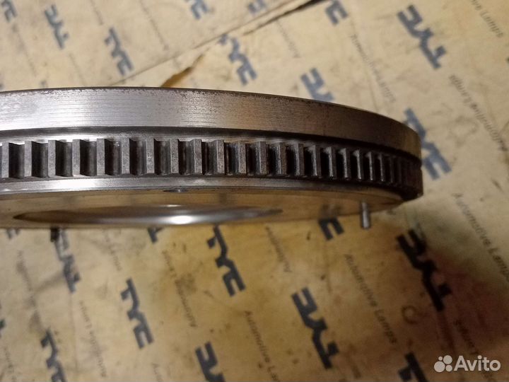 Моховик Volkswagen Polo 5 1.6