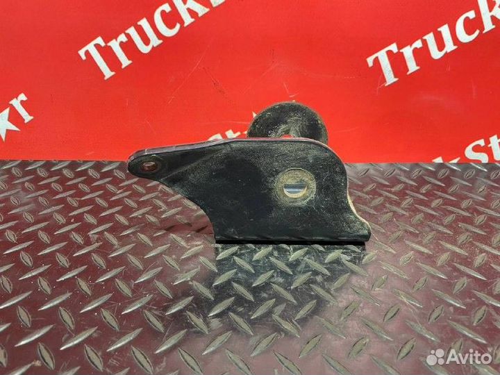 Кронштейн торсиона кабины левый