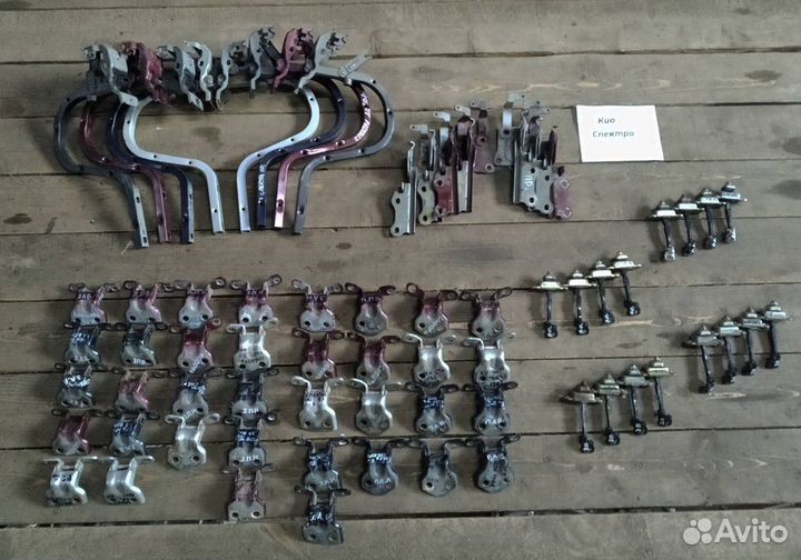 Kia Spectra 2001-2011г петля