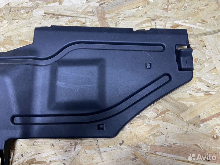 Нижняя защита бардачка (перчаточника) Toyota RAV 4