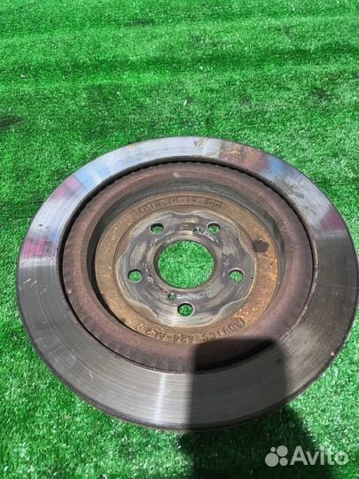 Диск тормозной задний левый Lexus RX 4 поколение