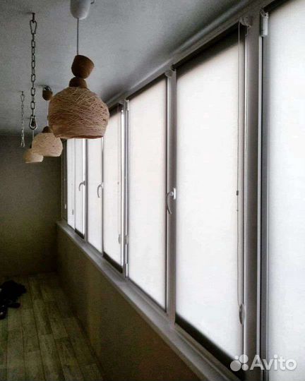 Жалюзи и рулонные шторы на окна