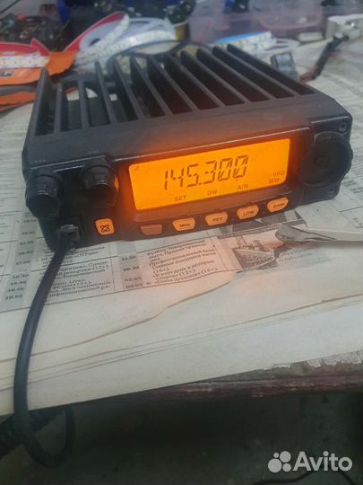 Yeasu FT-2800M