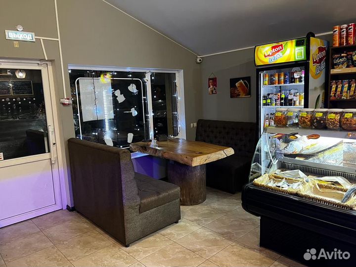 Сдам полностю оборудованный пивбар