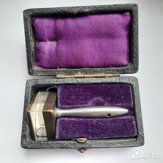 Антикварный измерительный прибор