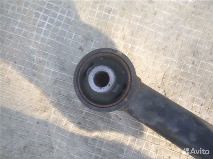 Рычаг задний правый Toyota Land Cruiser Prado