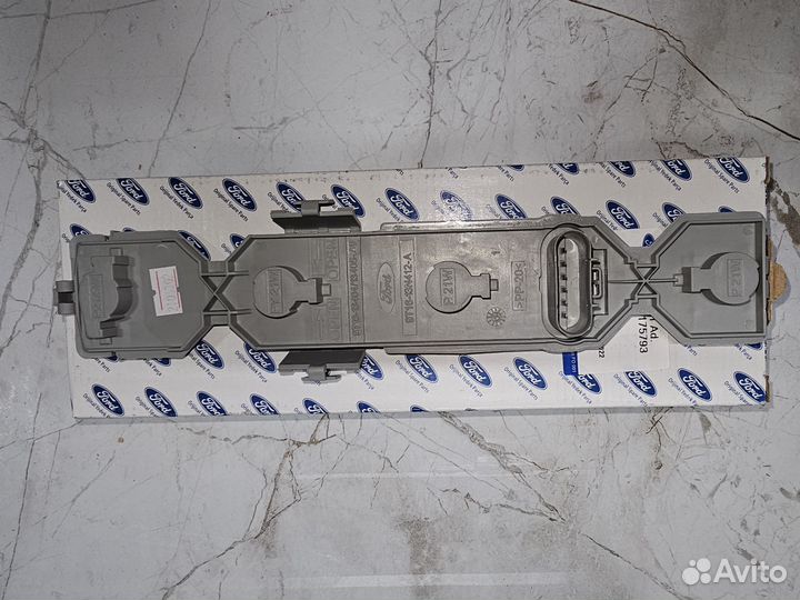 Плата заднего фонаря Ford Connect