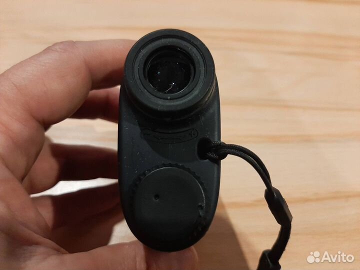 Лазерный дальномер Nikon 6x20 Aculon AL11