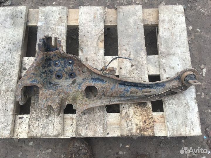 Рычаг задний левый Mazda 6