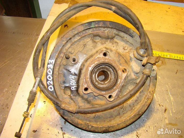 Задние кулаки Toyota rav4 96г