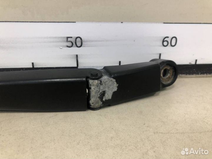 Поводок стеклоочистителя передний левый Toyota Cor