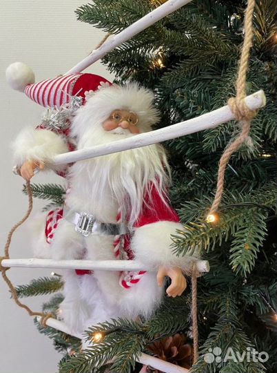 Подвесное украшение Санта Клаус на лестнице