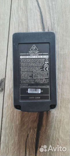 Педаль эффектов behringer