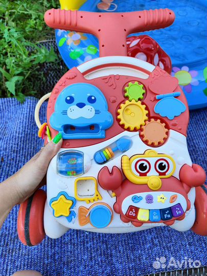 Развивающий стол ходунки