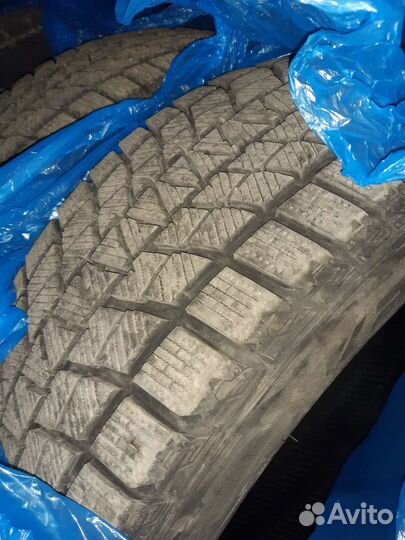 Kapsen IceMax RW501 215/55 R17