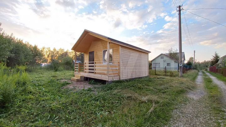 Дача 30 м² на участке 6 сот.