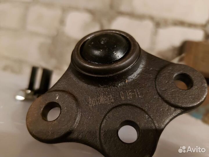 Шаровая опора Opel Astra H