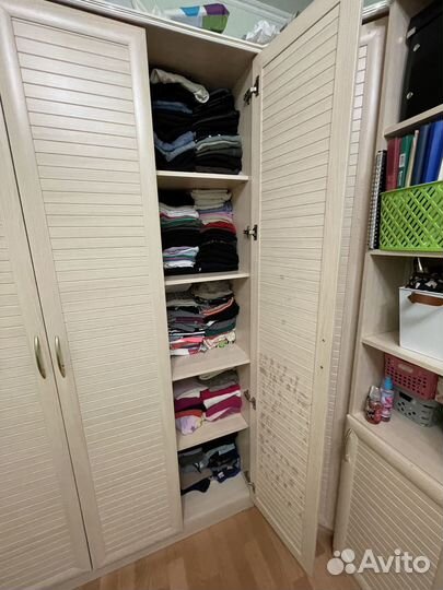 Детский мебельный гарнитур