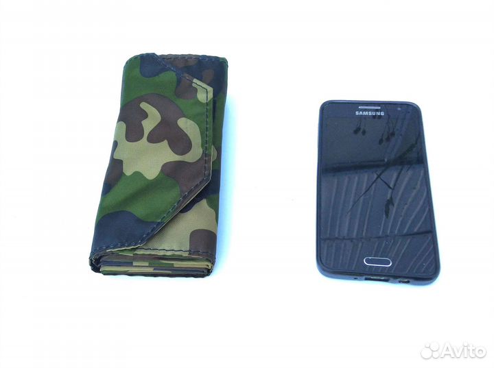 Солнечное зарядное устройство