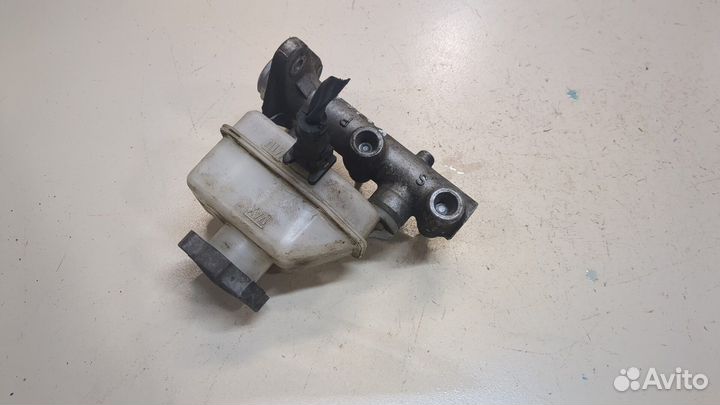 Цилиндр тормозной главный Hyundai Accent, 2002