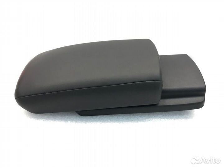 Подлокотник Nissan Qashqai 1.6 2009