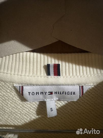 Tommy hilfiger свитшот