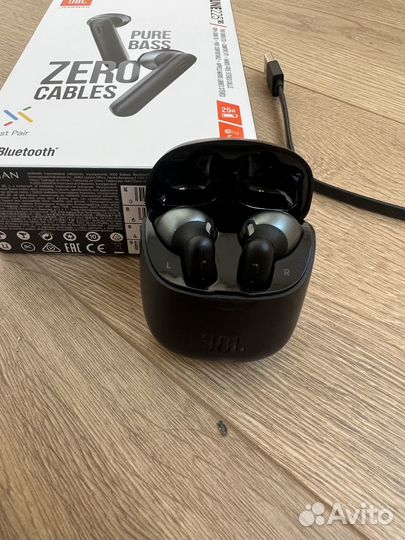 Наушники jbl tune 225 новые беспроводные