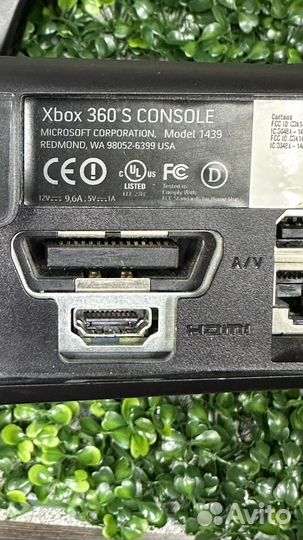Консоль Xbox 360 Без HD