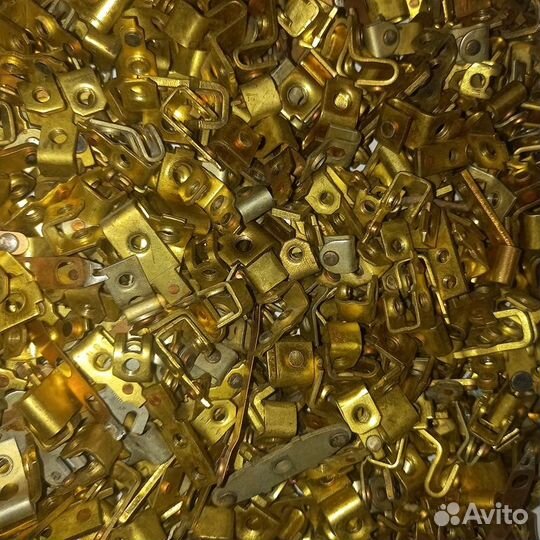 Лот контактов от кнопок и пускателей СССР 2 кг