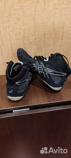 Борцовки asics