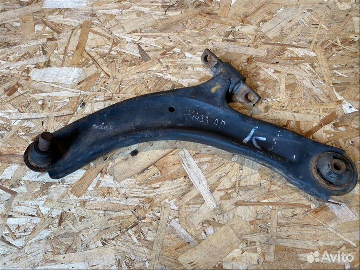 Рычаги передний левый Nissan X-Trail