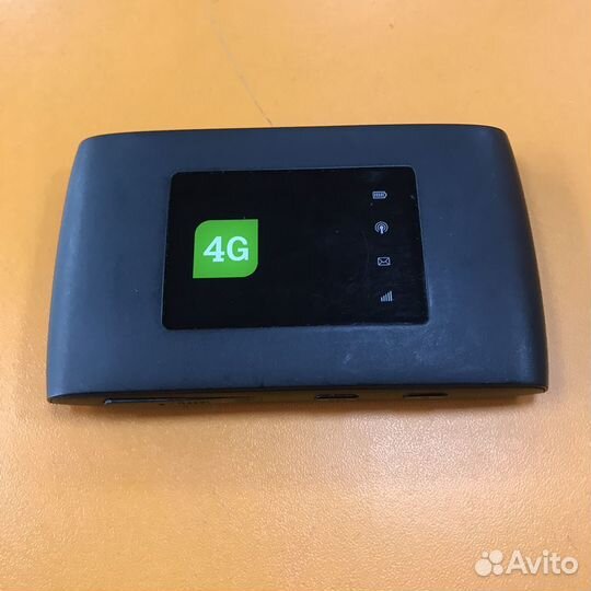Портативный 4G роутер Tele2 ZTE MF920