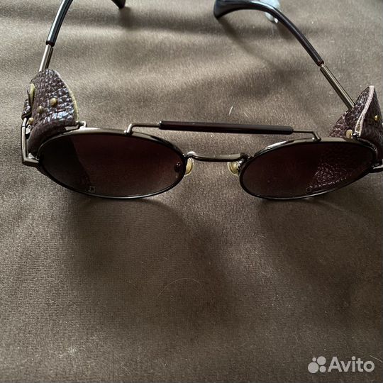 Солнцезащитные очки унисекс стильные