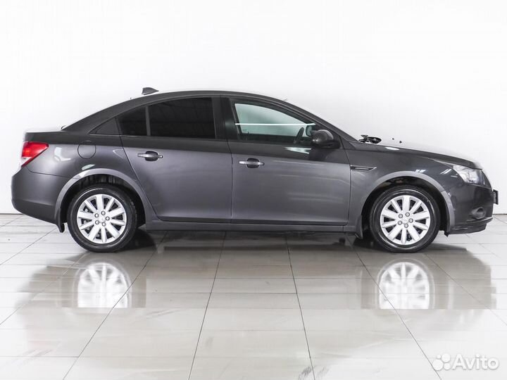 Chevrolet Cruze 1.6 AT, 2011, 115 029 км