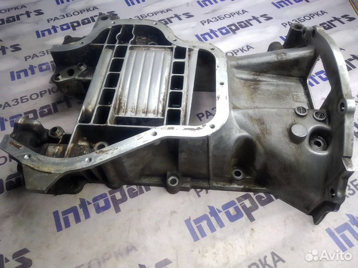 Поддон картер Toyota Noah AZR60 1azfse 2002