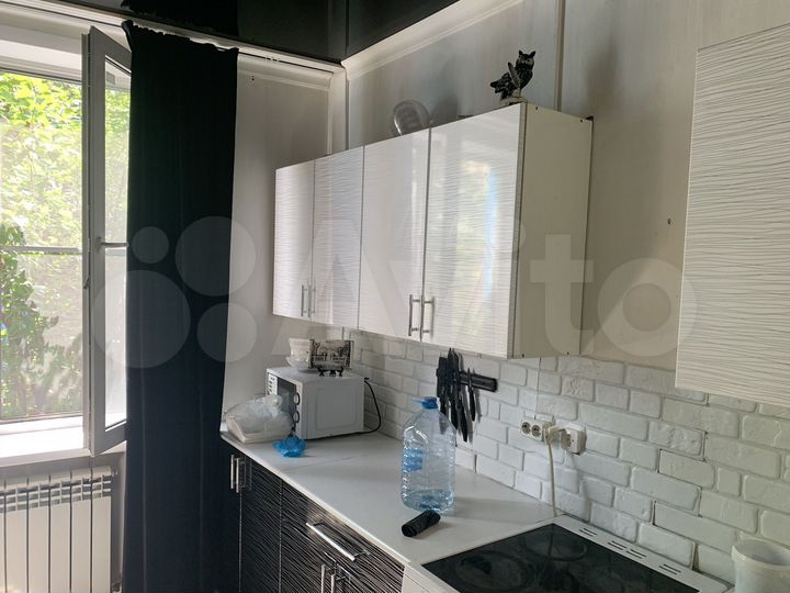 3-к. квартира, 61 м², 1/1 эт.