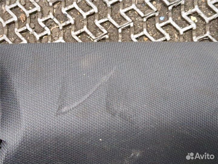 Обшивка стойки Audi A3, 2016