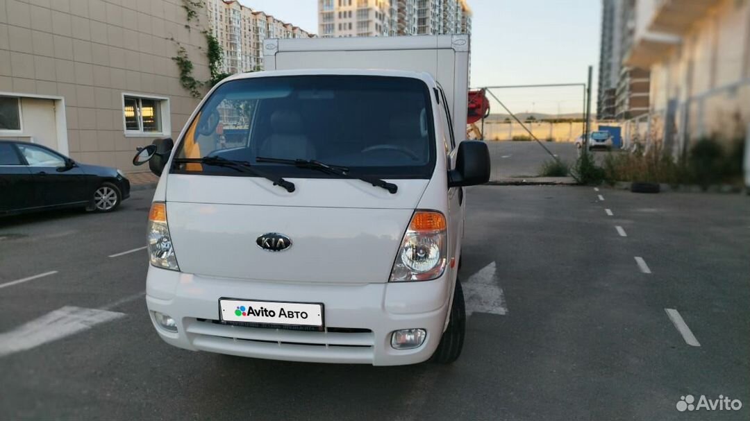 KIA Bongo изотермический, 2010