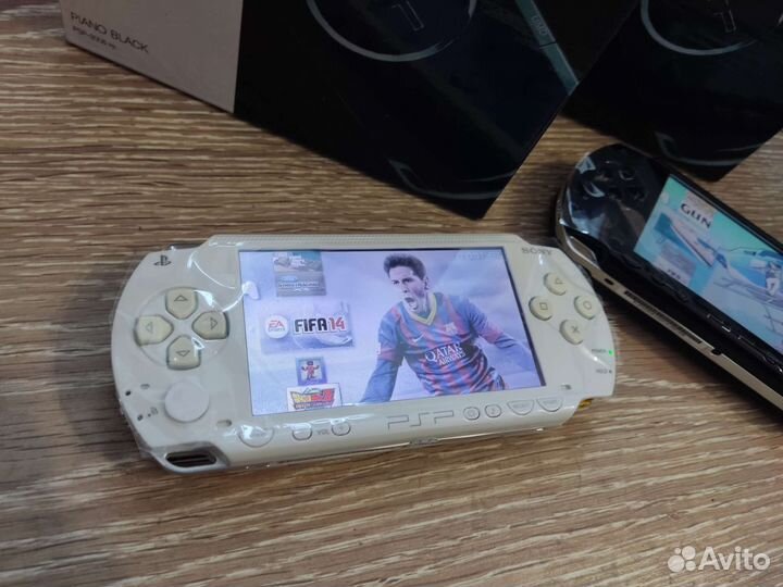 Прошитая PSP 1006 8Gb+буран игр