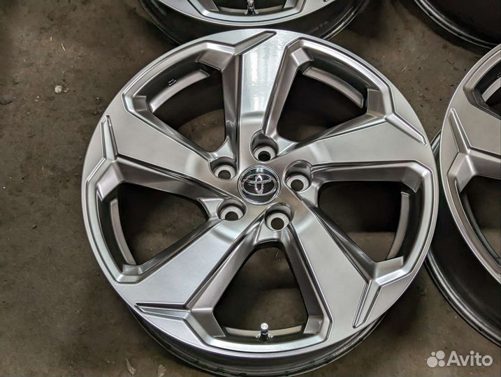 Оригинальные диски Toyota RAV4 XA50. 5*114,3