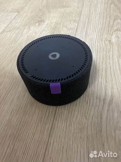 Умная колонка Алиса