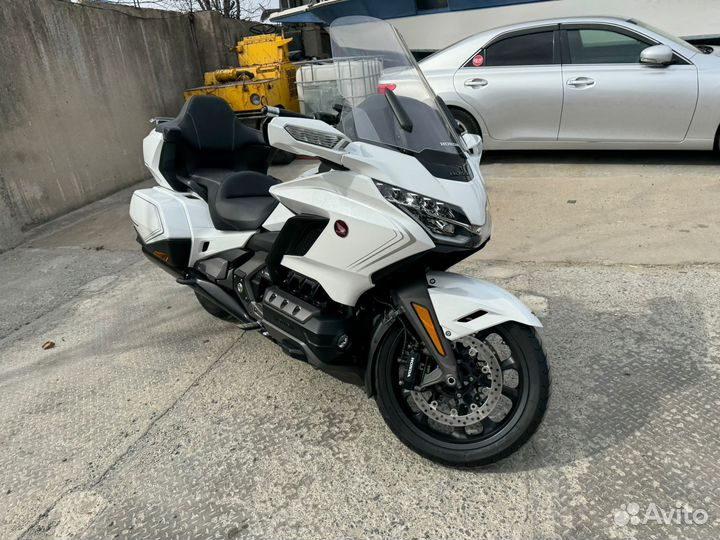 Honda GL1800 tour DCT Honda GoldWing