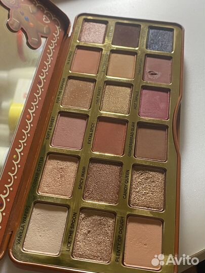 Палетка теней too faced