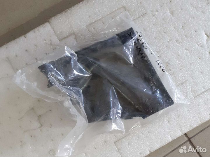 Крышка блок предохранитель Largus Logan Sandero