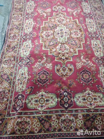 Ковер бу шерстяной