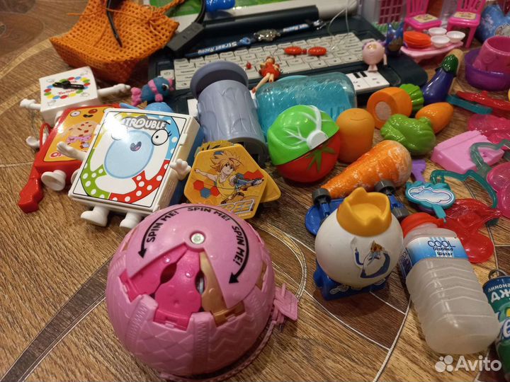 Игрушки для девочки с компьютером