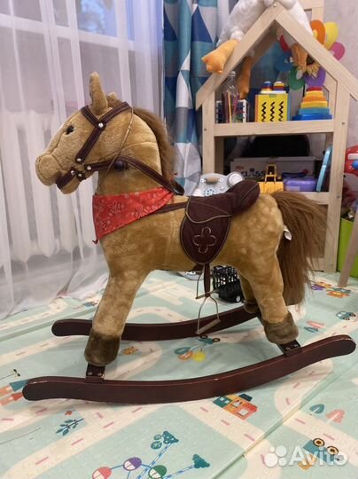 Лошадь качалка