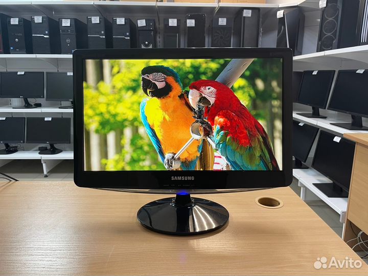 Монитор Samsung SyncMaster B2030 20