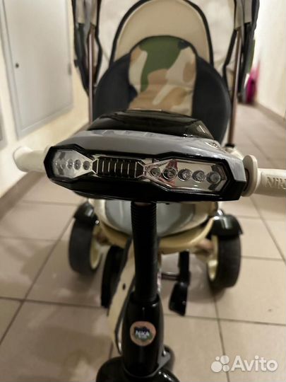 Детский велосипед с ручкой