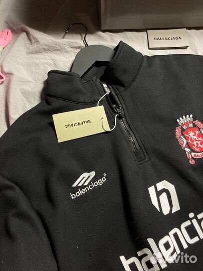 Свитшот balenciaga paris 10 полузамок